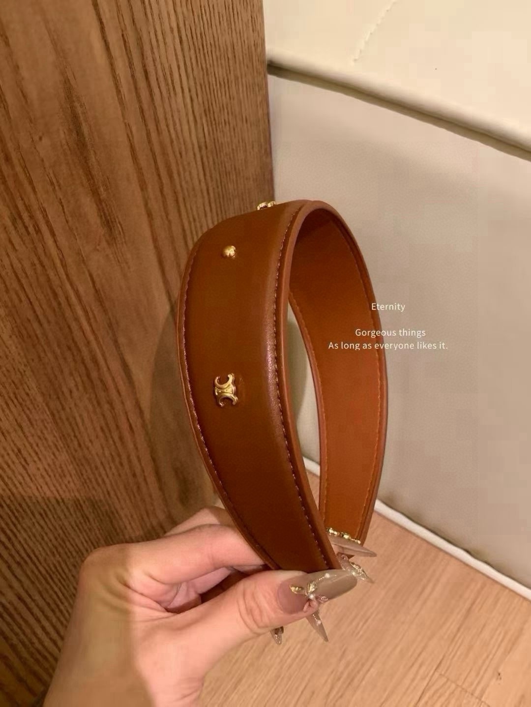🆕

Celine赛琳新款发箍
