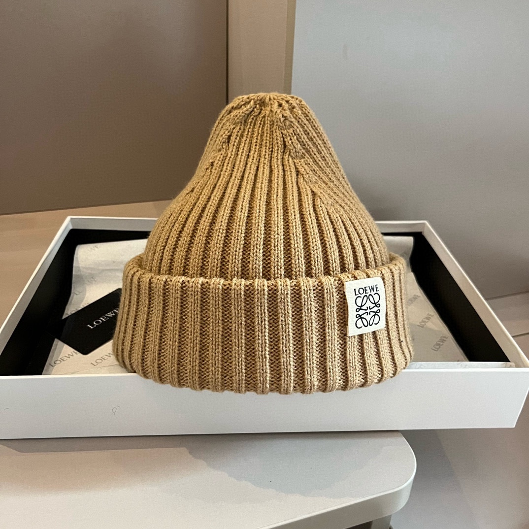 🆕

ＬＯＥＷＥ罗意威新款针织毛线帽，男女通用