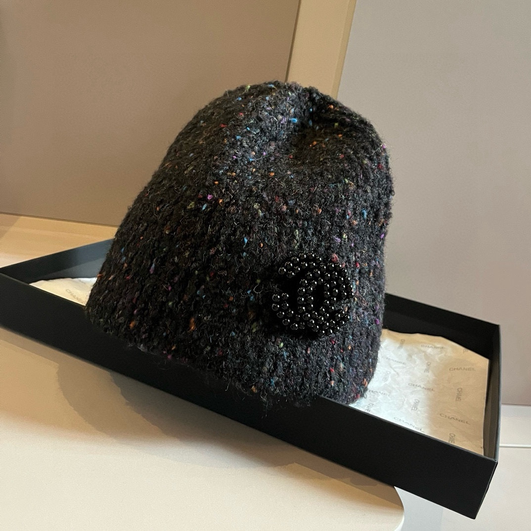 🆕

Chanel香奈儿针织毛线帽