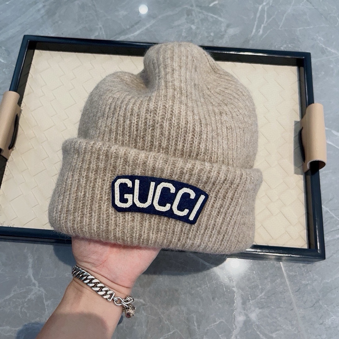 🆕

Gucci古奇秋冬新款毛线帽，羊毛面料，男女同款