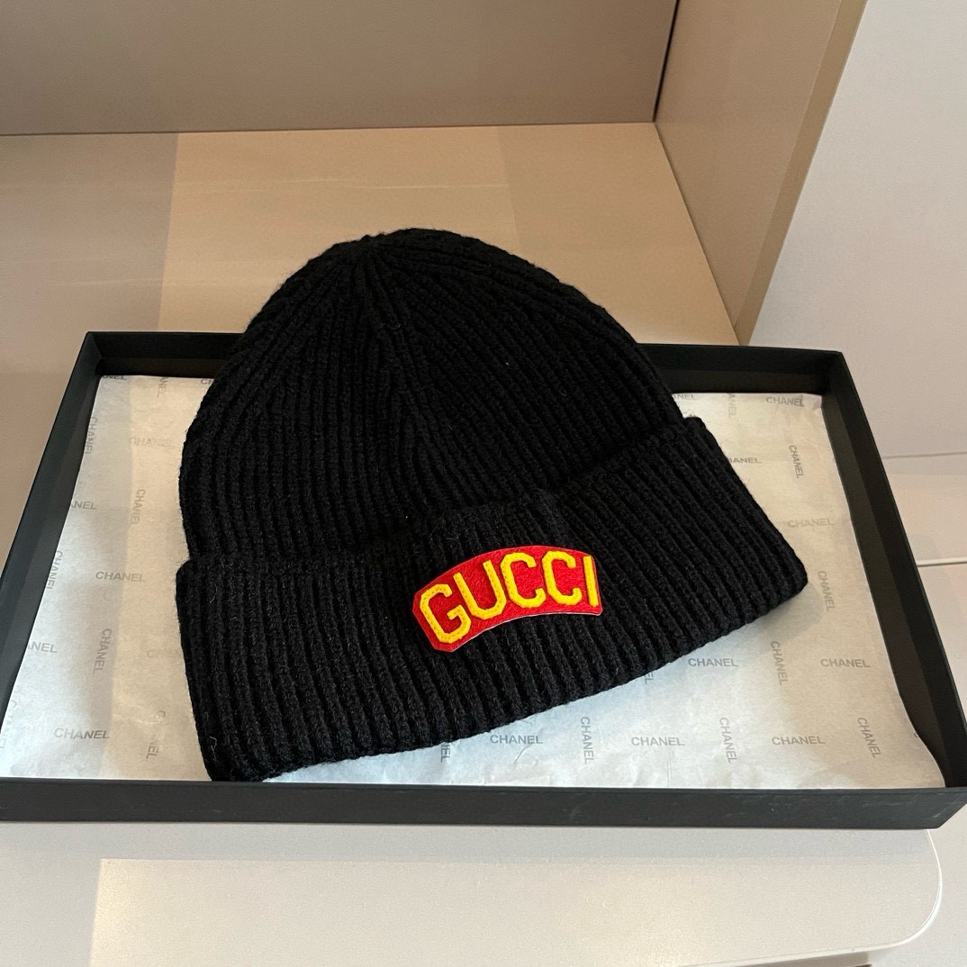 🆕

Gucci古奇新款毛线帽