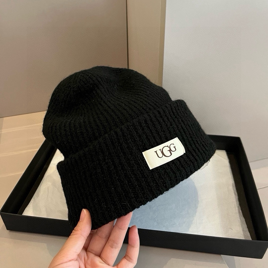🆕

ugg新款针织毛线帽 跑量款