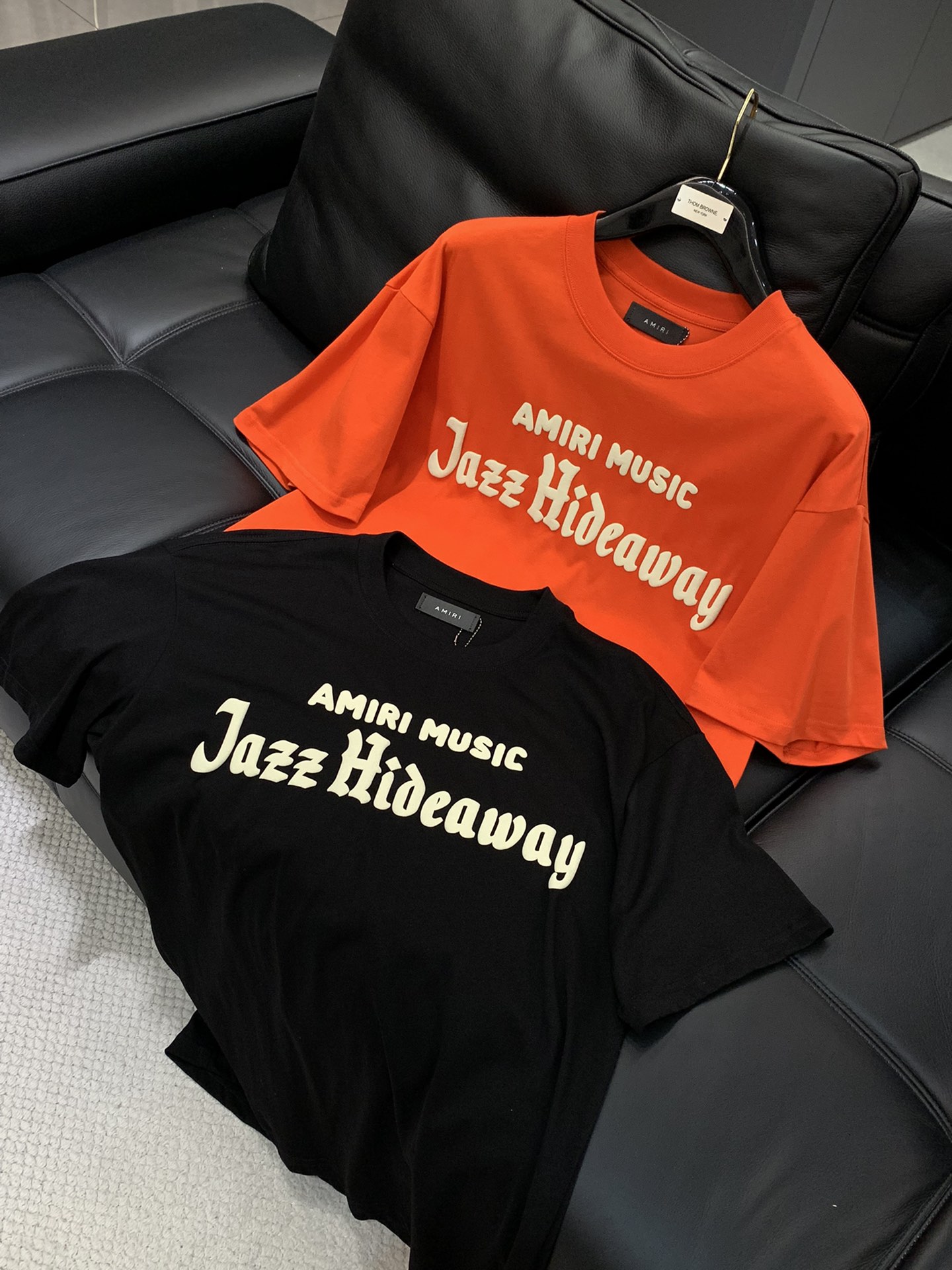 “Summer 2025 Hot Soft Salent Salary T-Shirts: High-Class Comfort with Alphabet Logo Print” - 图片 9