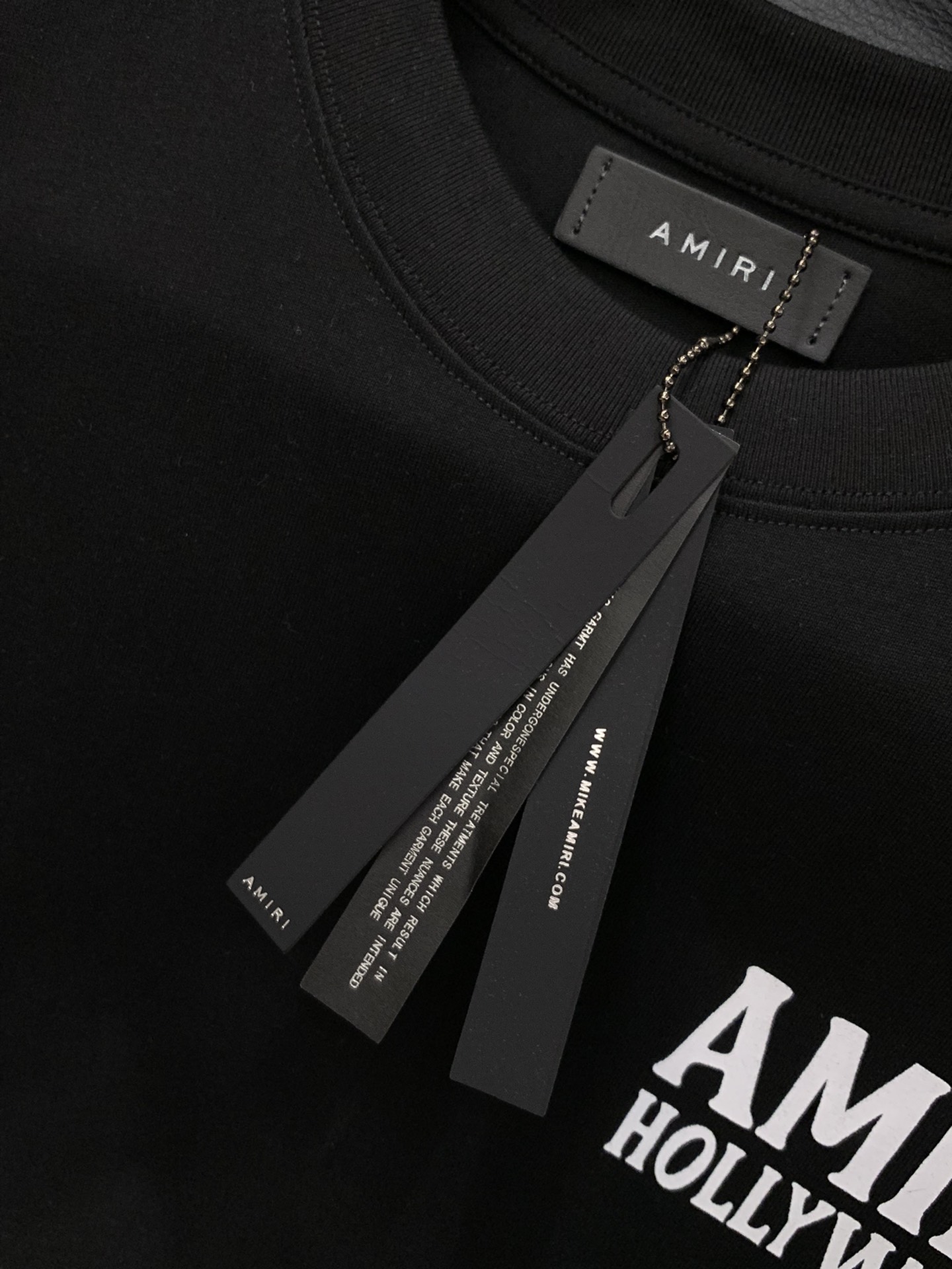 “Amir Amiri Summer 2025 Hot Soft Salent Salary T-Shirts: High-Class Comfort with Alphabet Logo” - 图片 7