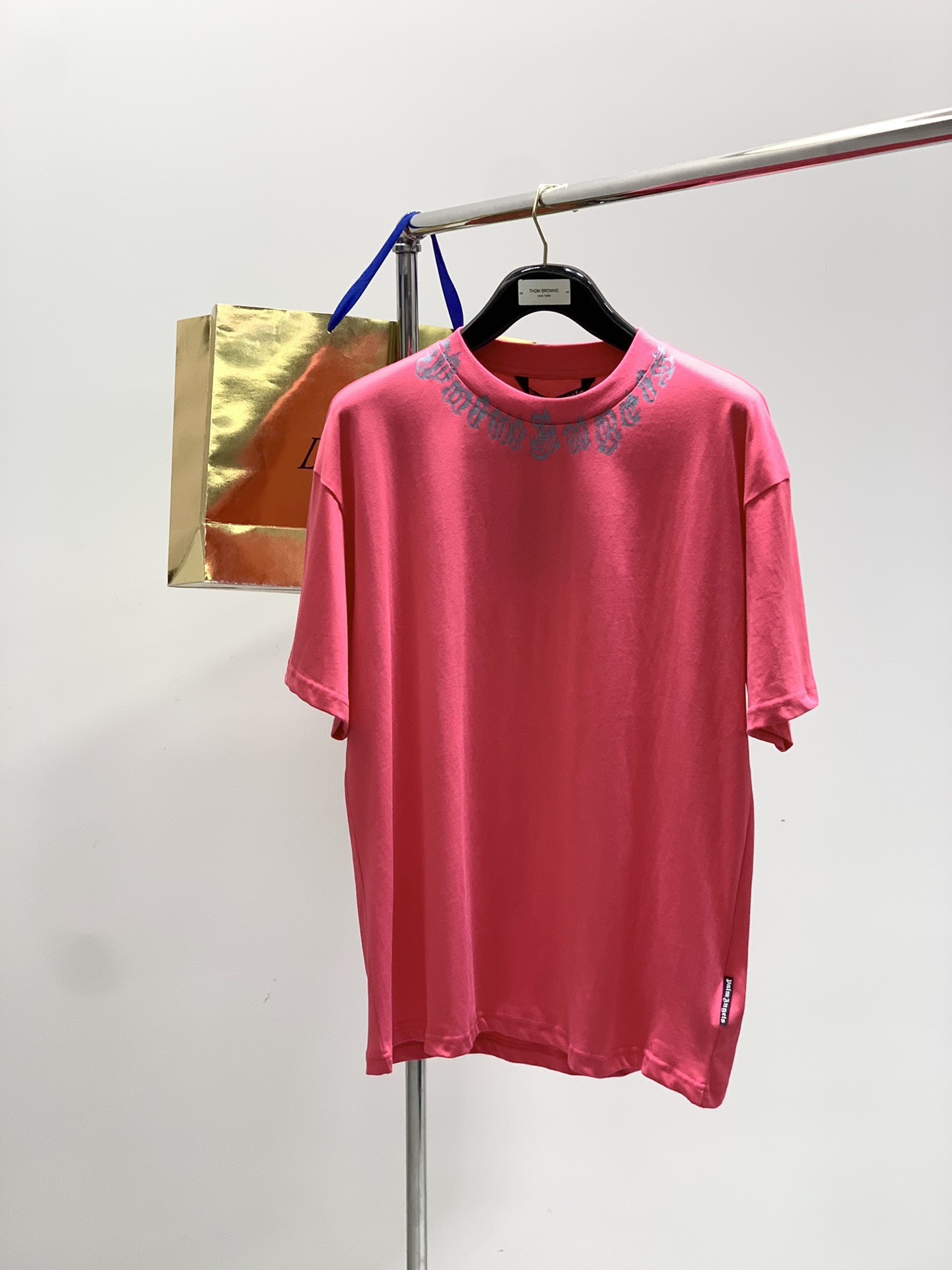 “Summer 2025 Fashion: Palm Angels Synchronized Cabinets T-Shirts in S-XL Sizes” - 图片 1