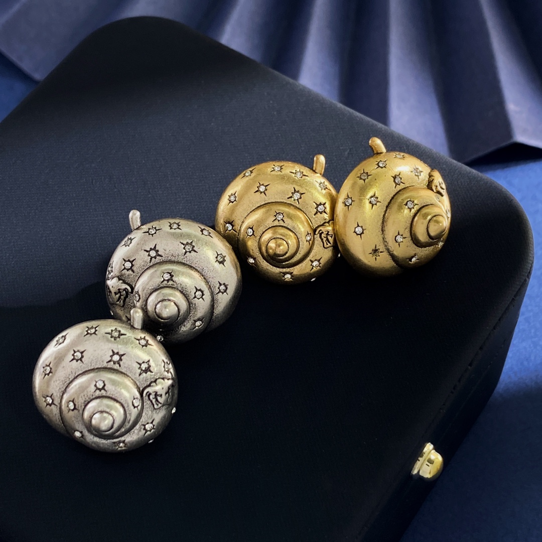 Versace-designed Snail Field Earring with Brass and Silver, 23g, 2cm Size - 图片 9