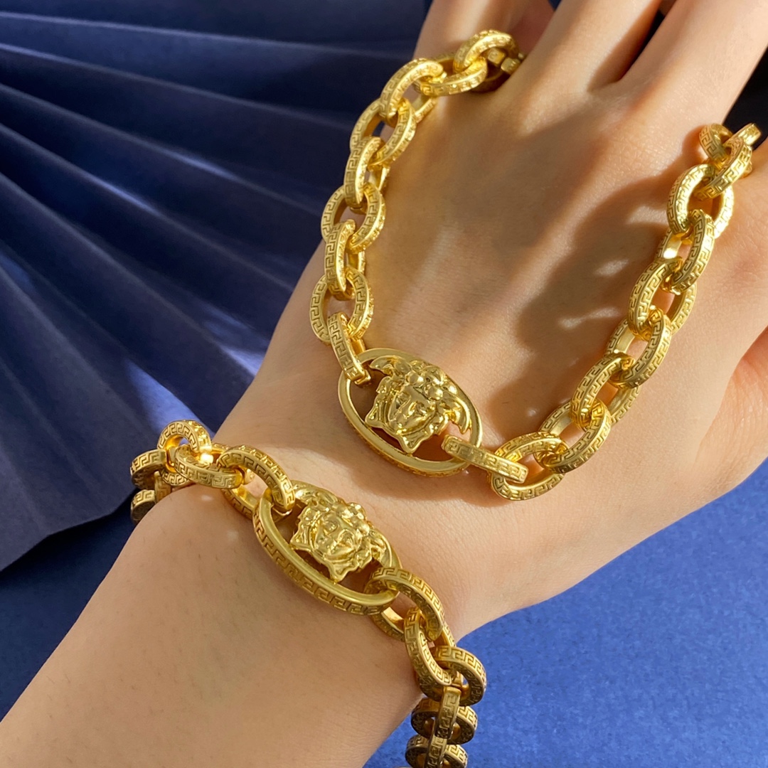 Versace Brass Chain and Handcuff Set – VS92, 34.5g Bracelet, 74g Necklace - 图片 5