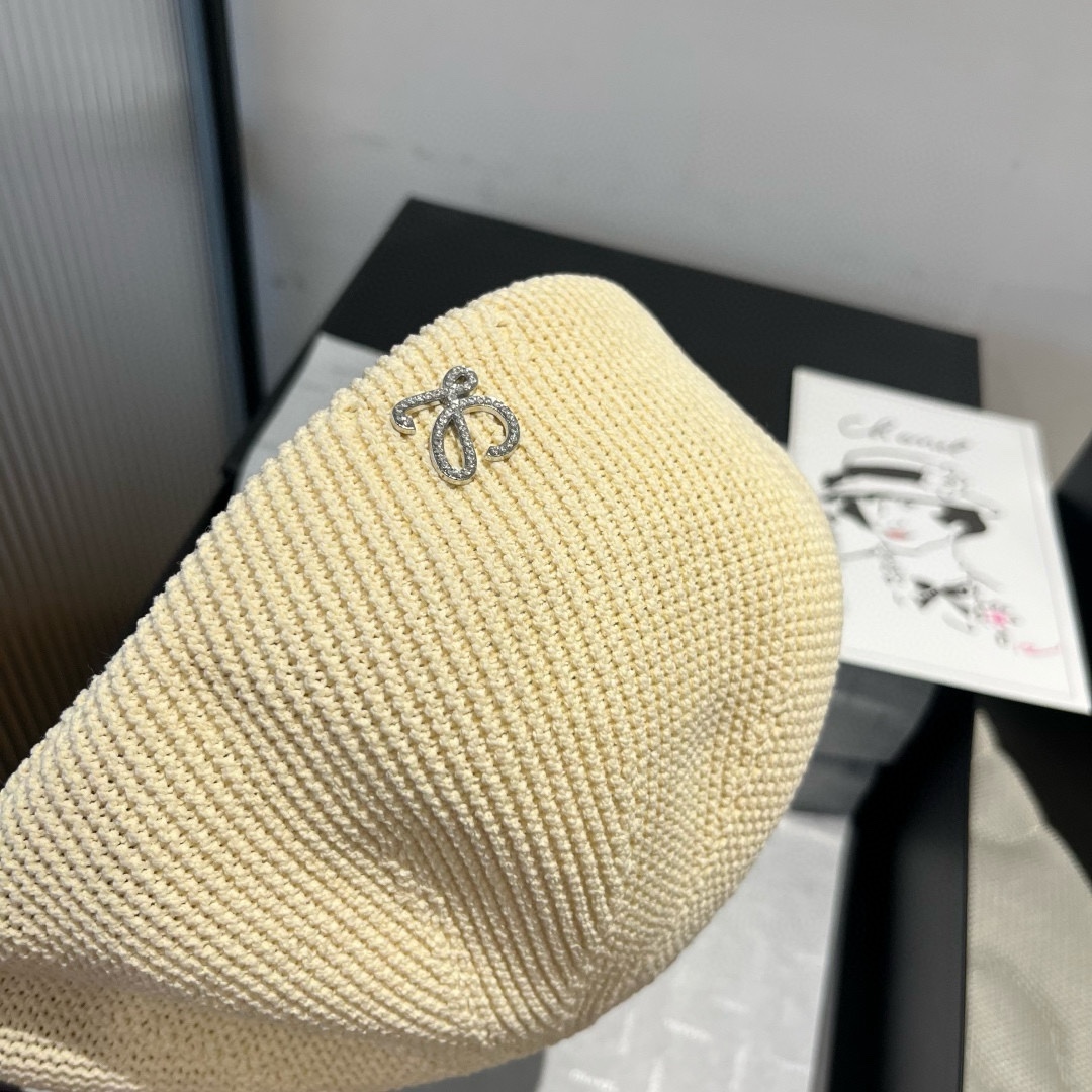 🆕

罗意威新款鸭舌前进帽，头围57cm