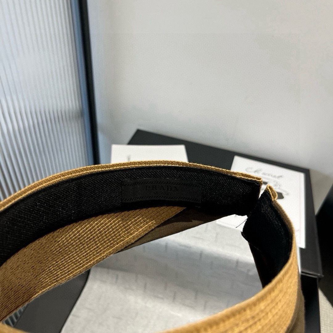 🆕

PRADA普拉达新款遮阳帽，发箍草帽