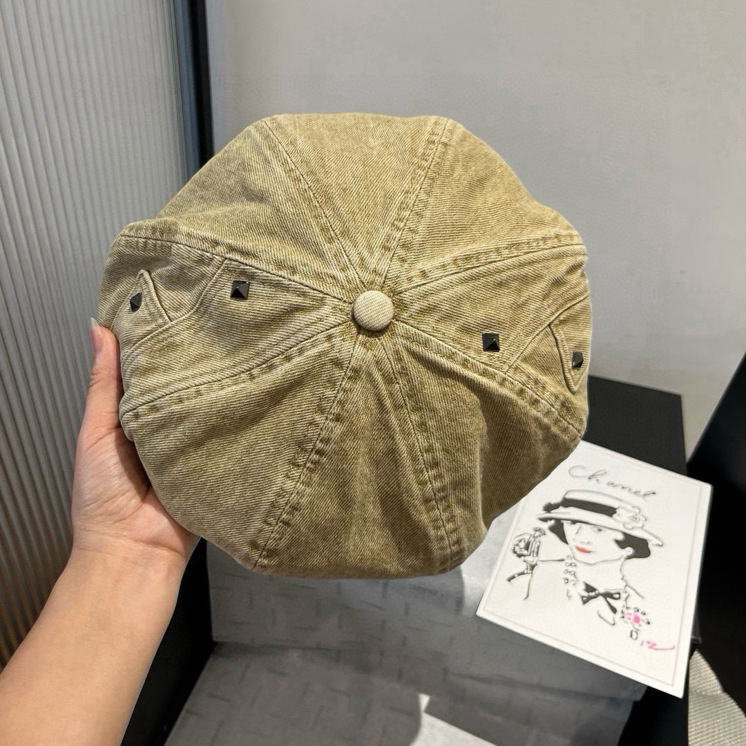 🆕

普拉达新款贝雷帽