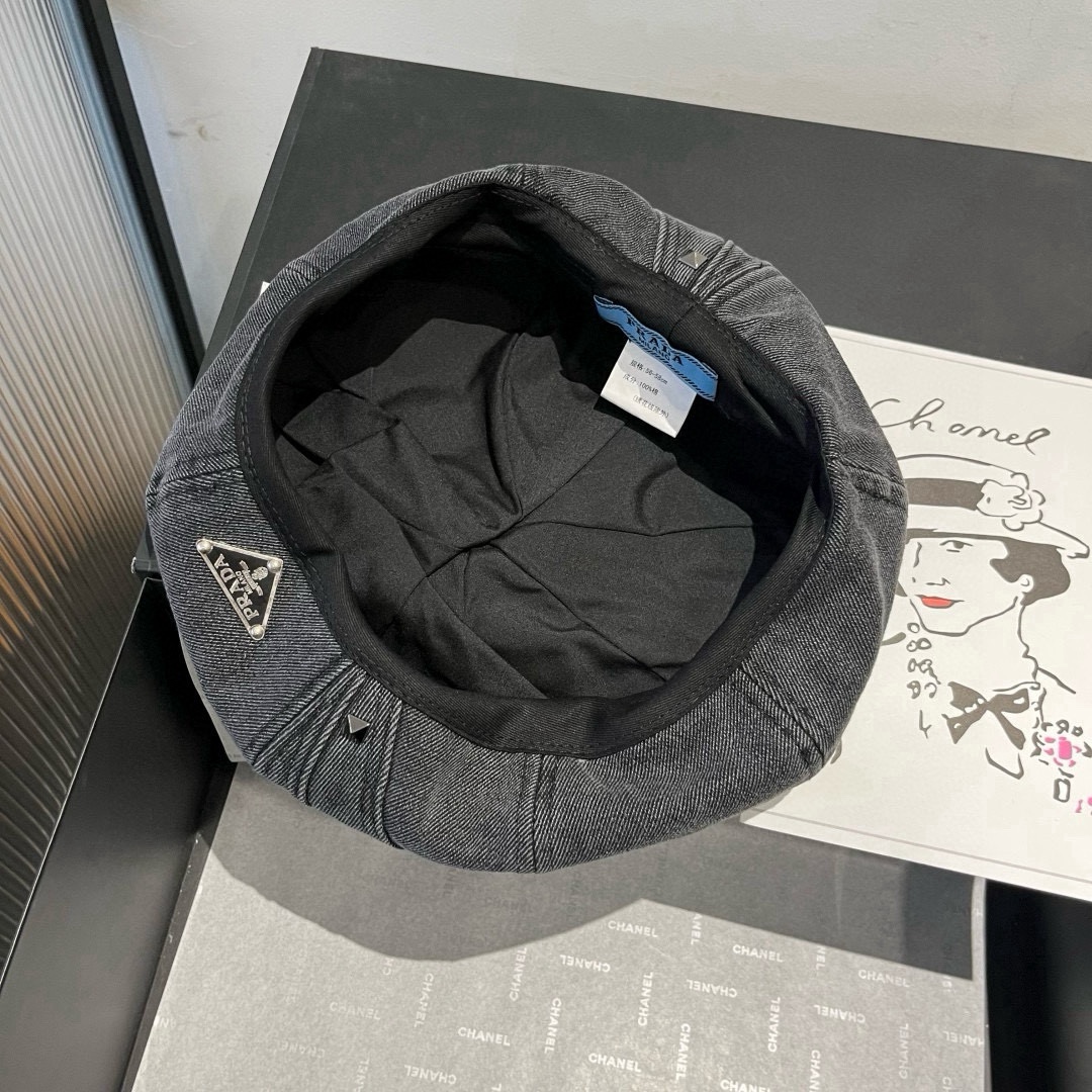 🆕

普拉达新款贝雷帽