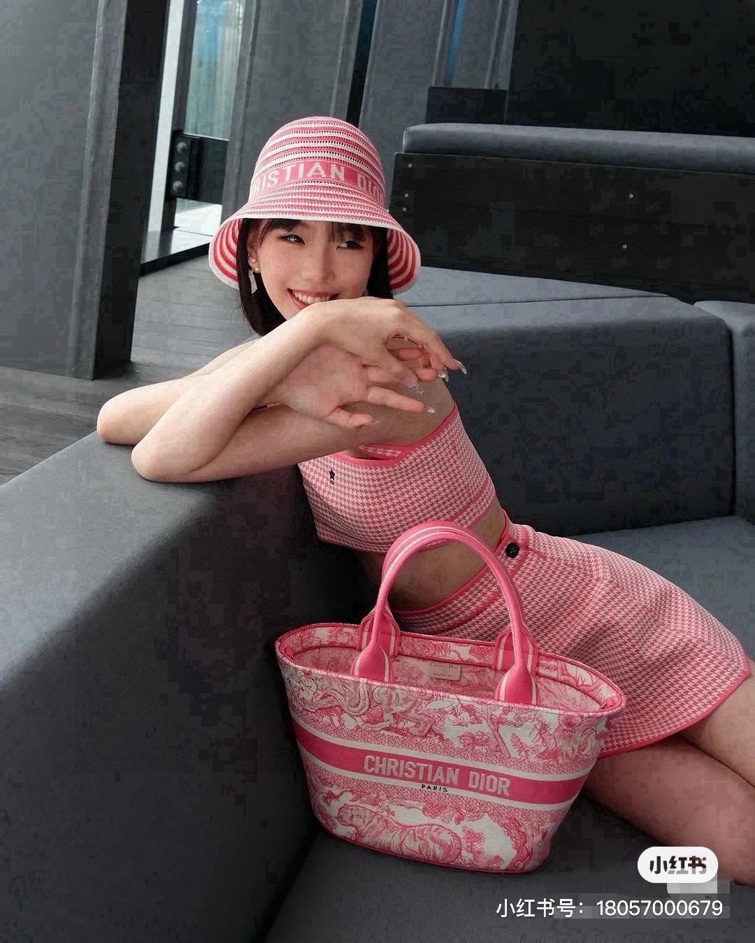 🆕
Dior迪奥新款针织渔夫帽，手抓针织帽