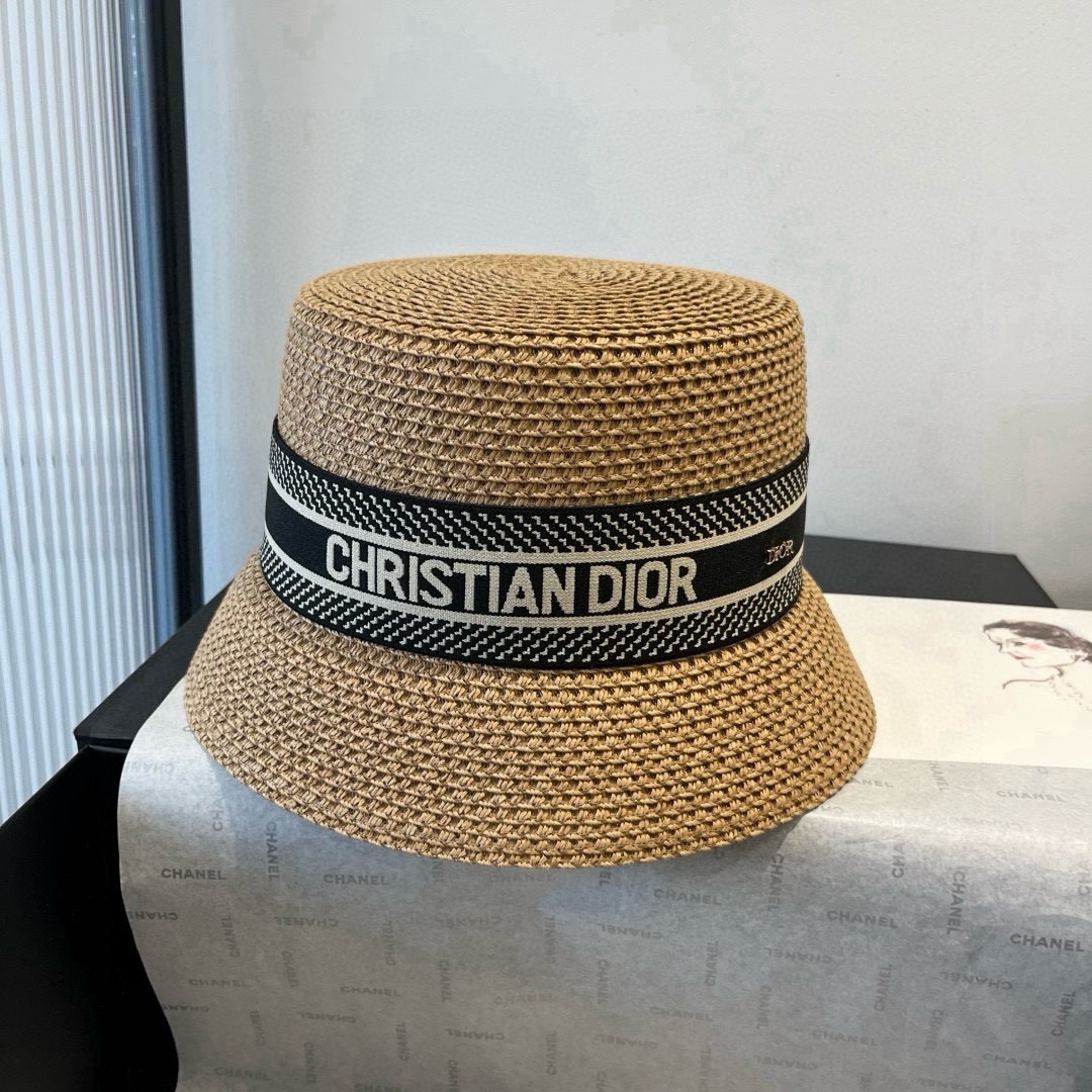 🆕

Dior迪奥新款渔夫帽，遮阳草帽，头围57cm