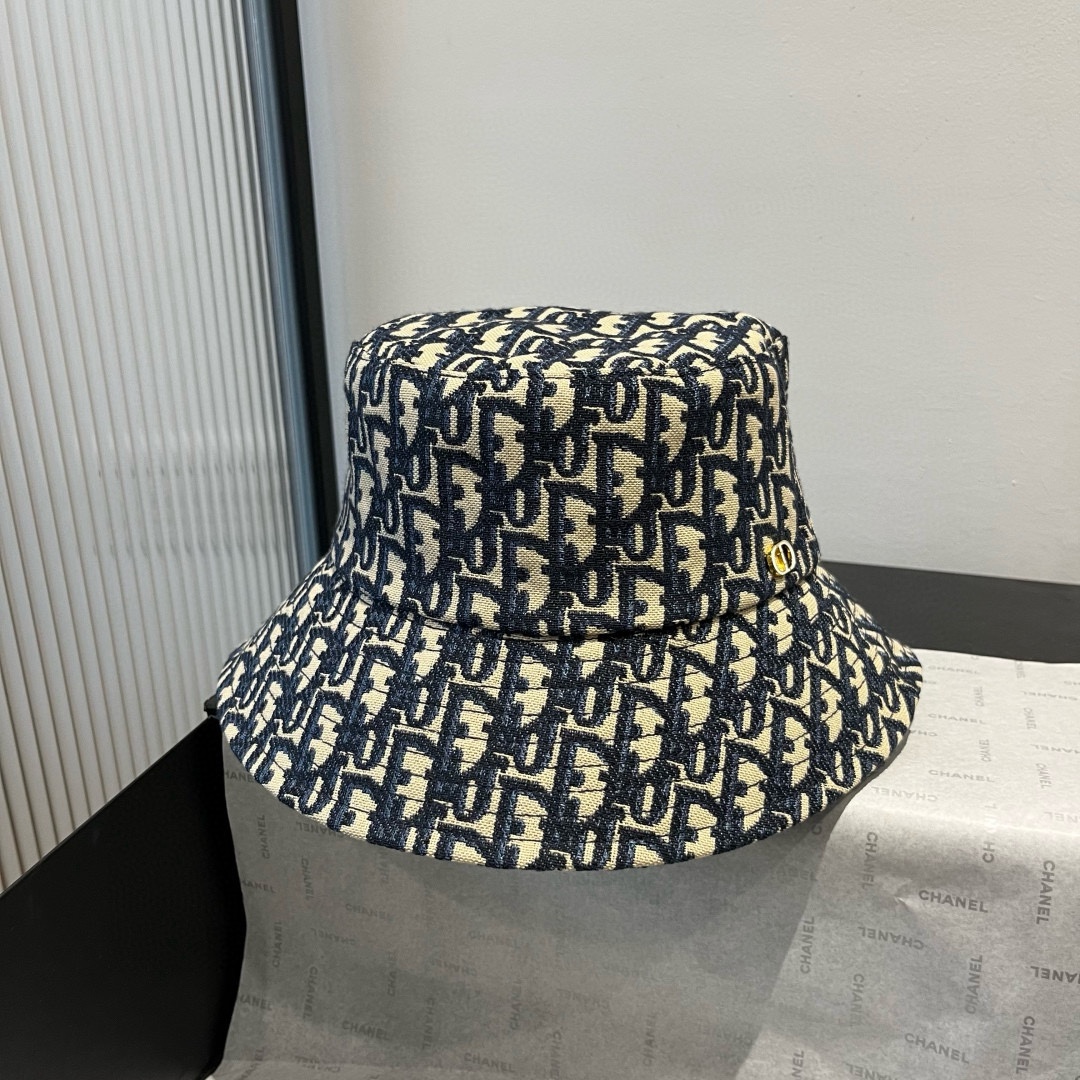 🆕
Dior迪奥新款渔夫帽