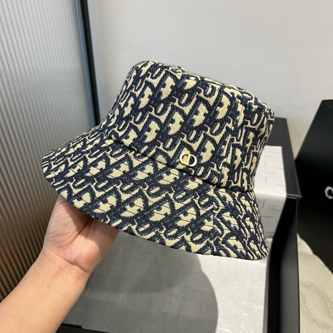 🆕
Dior迪奥新款渔夫帽