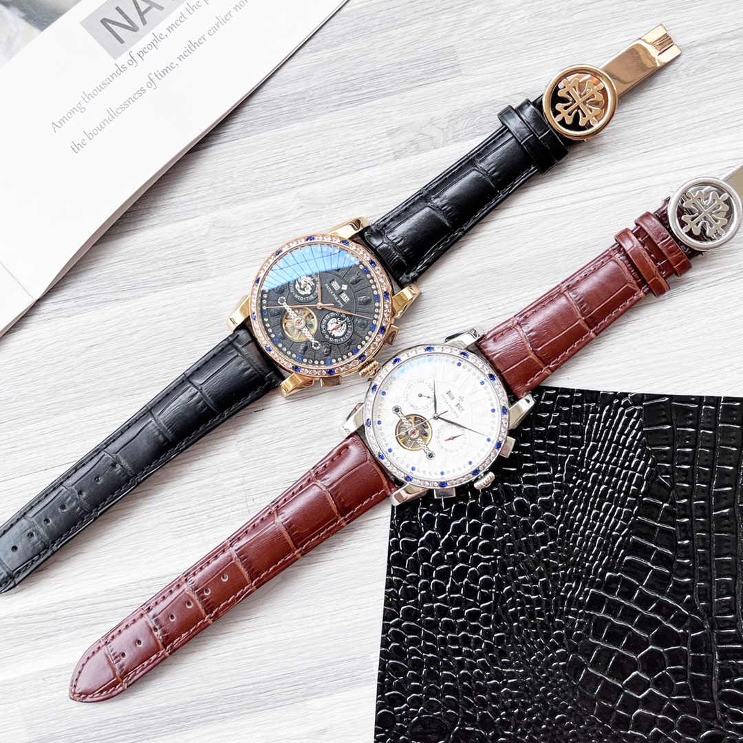 Luxury Men’s Wristwatch with High-End Design and Features for Sale - 图片 5