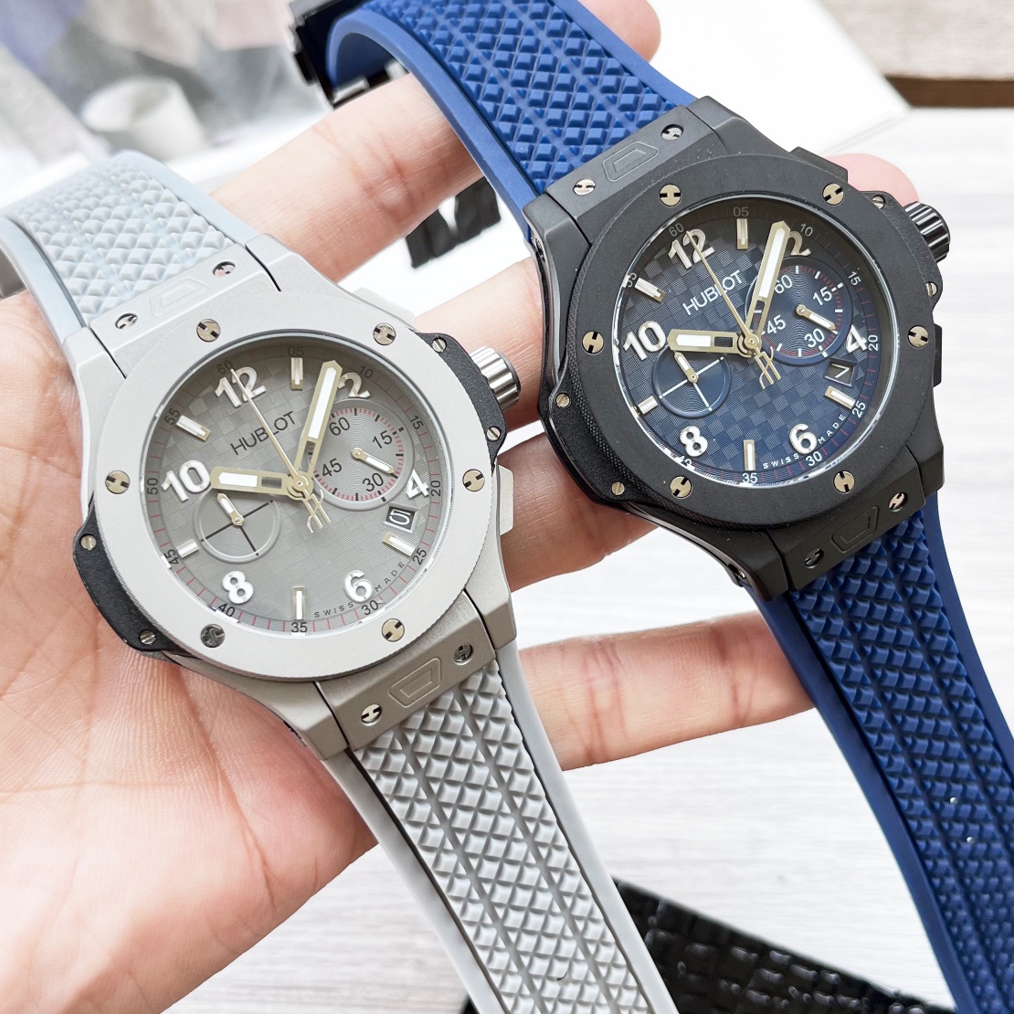 Luxury Men’s Watch: BIG BANG Series with Gold, Carbon Fiber, and Japanese Stone Cores - 图片 3