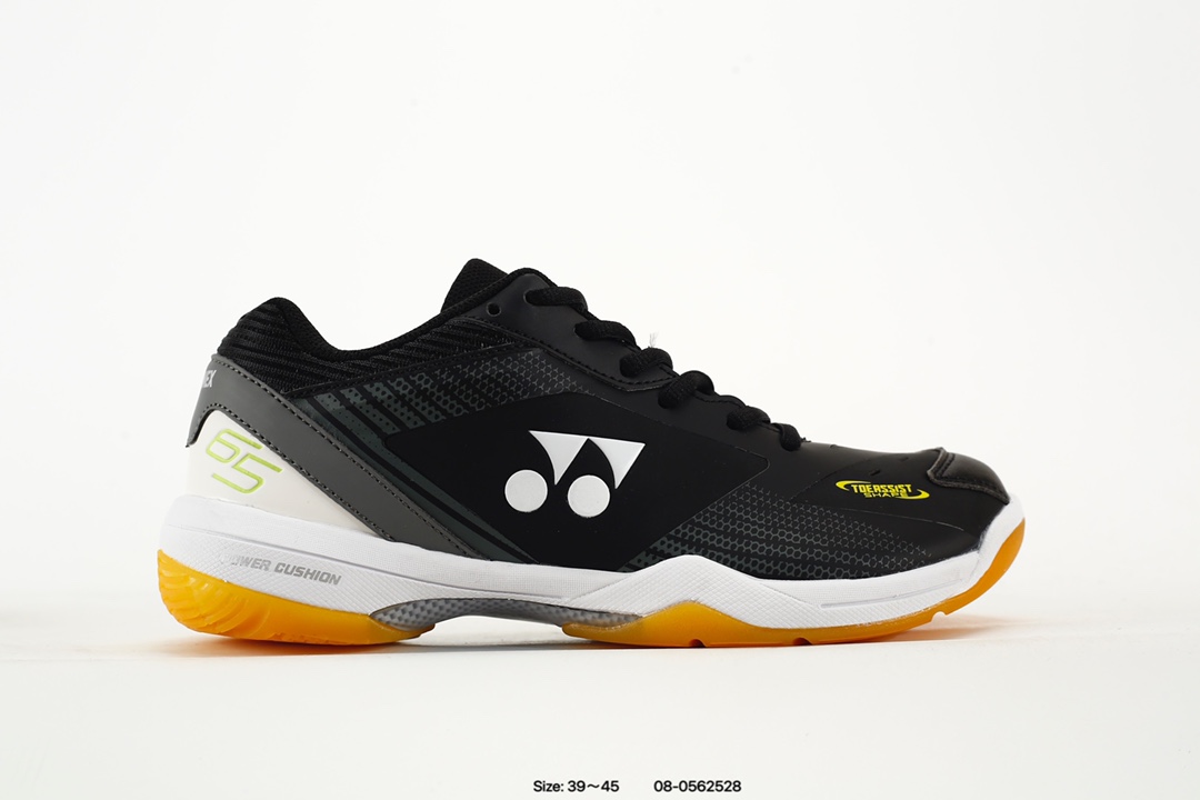 💰140
尤尼克斯 Aerus 羽毛球鞋 Badminton Shoes 轻便休闲运动球鞋
尺码 如图
编码:08-0662528