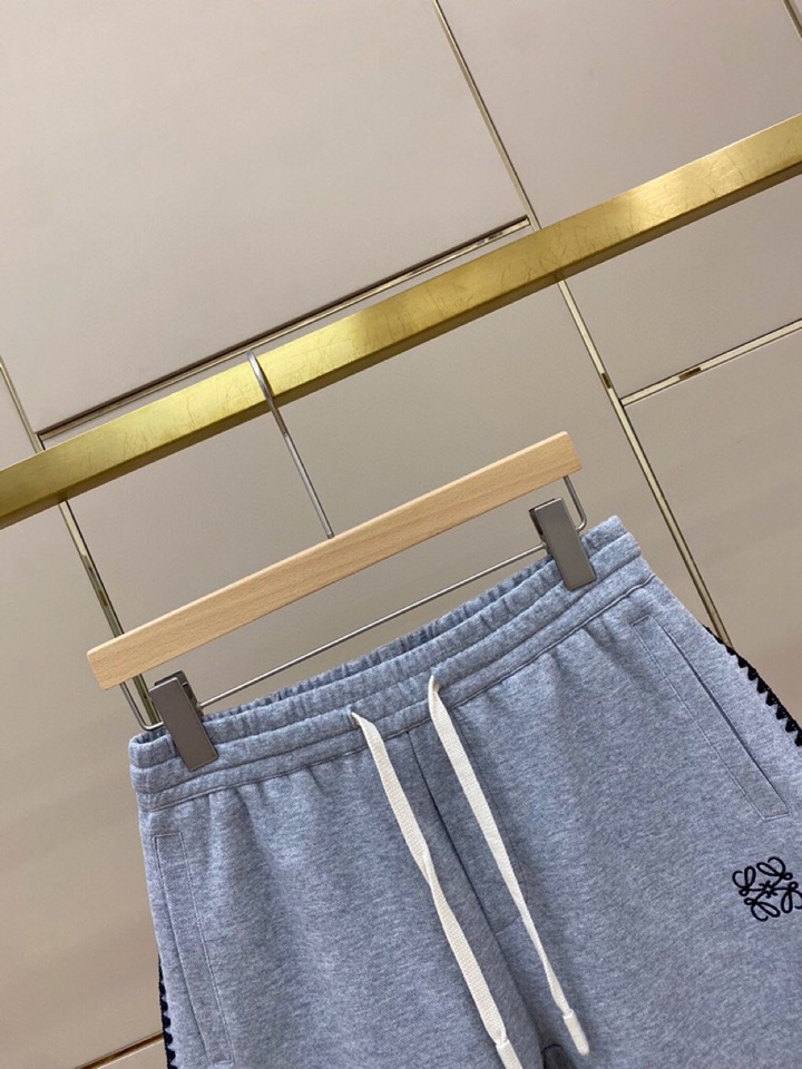 Luxury Custom-Made LOEWE Red Pop-Ocean Airball Groundware with Hand-to-Hand Design - 图片 3