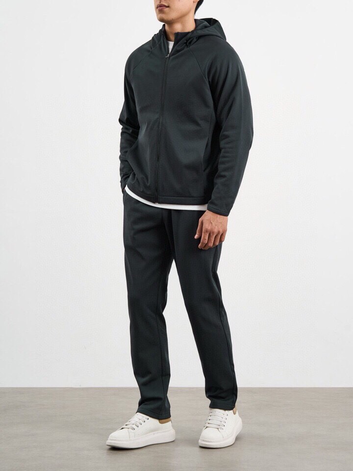  (Arcteryx）始祖鸟 休闲套装上新！高档好货来袭，真正日本东丽面料，超级轻量便捷式的抓绒卫衣夹克
