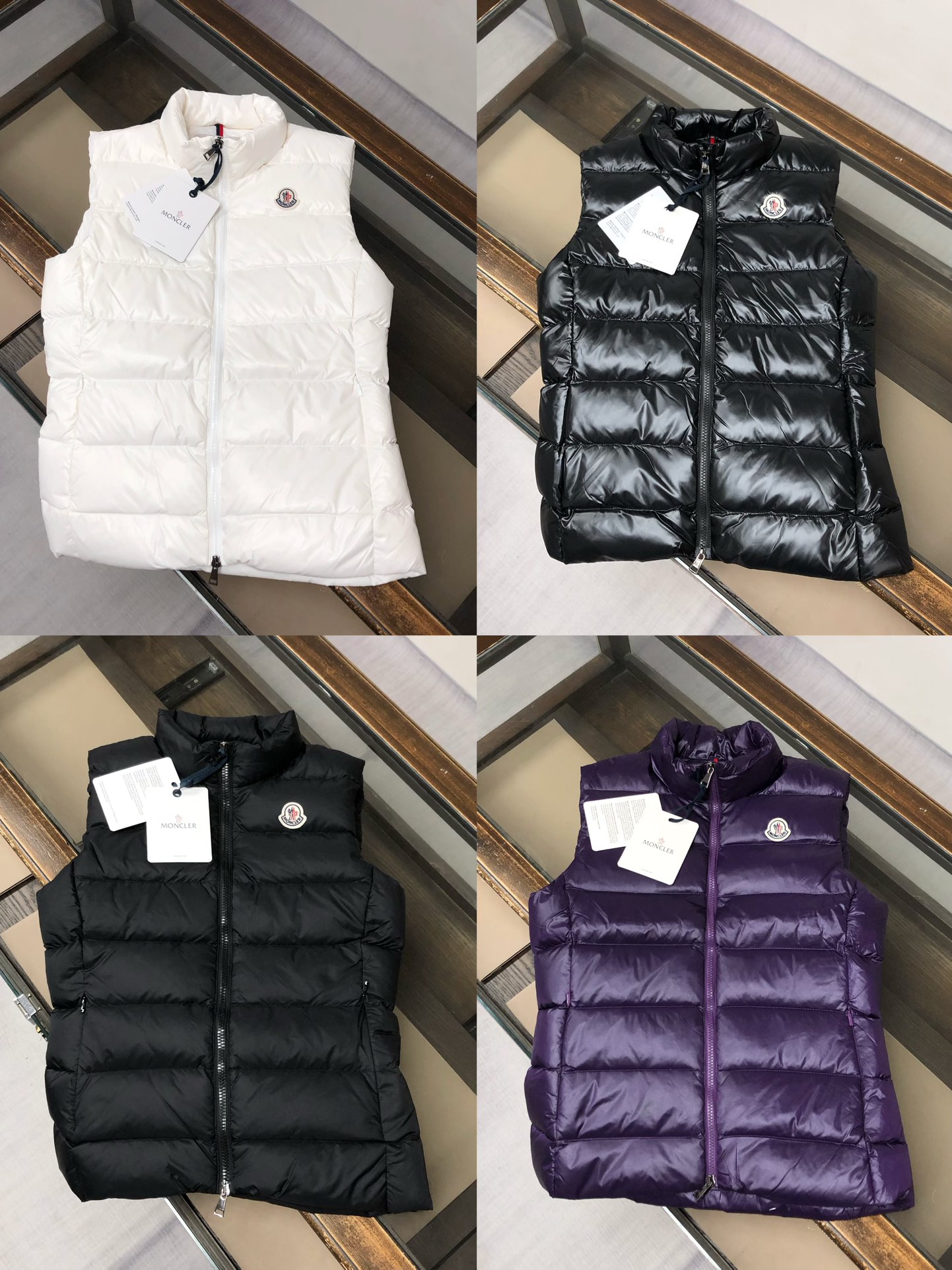 P340, Moncler # 蒙口 冬季女款羽绒服 背心 马甲！ 秋冬高逼格凹造型。修身版本上身非常的好，90%绒填充10%毛片 ，超高保暖度。简约大气，经典胸标logo设计，logo 一针一线都与专柜一致，一眼读懂价位的羽绒王牌 👍
颜色:黑色亮面 哑光黑色  紫色  白色
码数：1-2-3-4-5（S-2XL）（隔天出货）