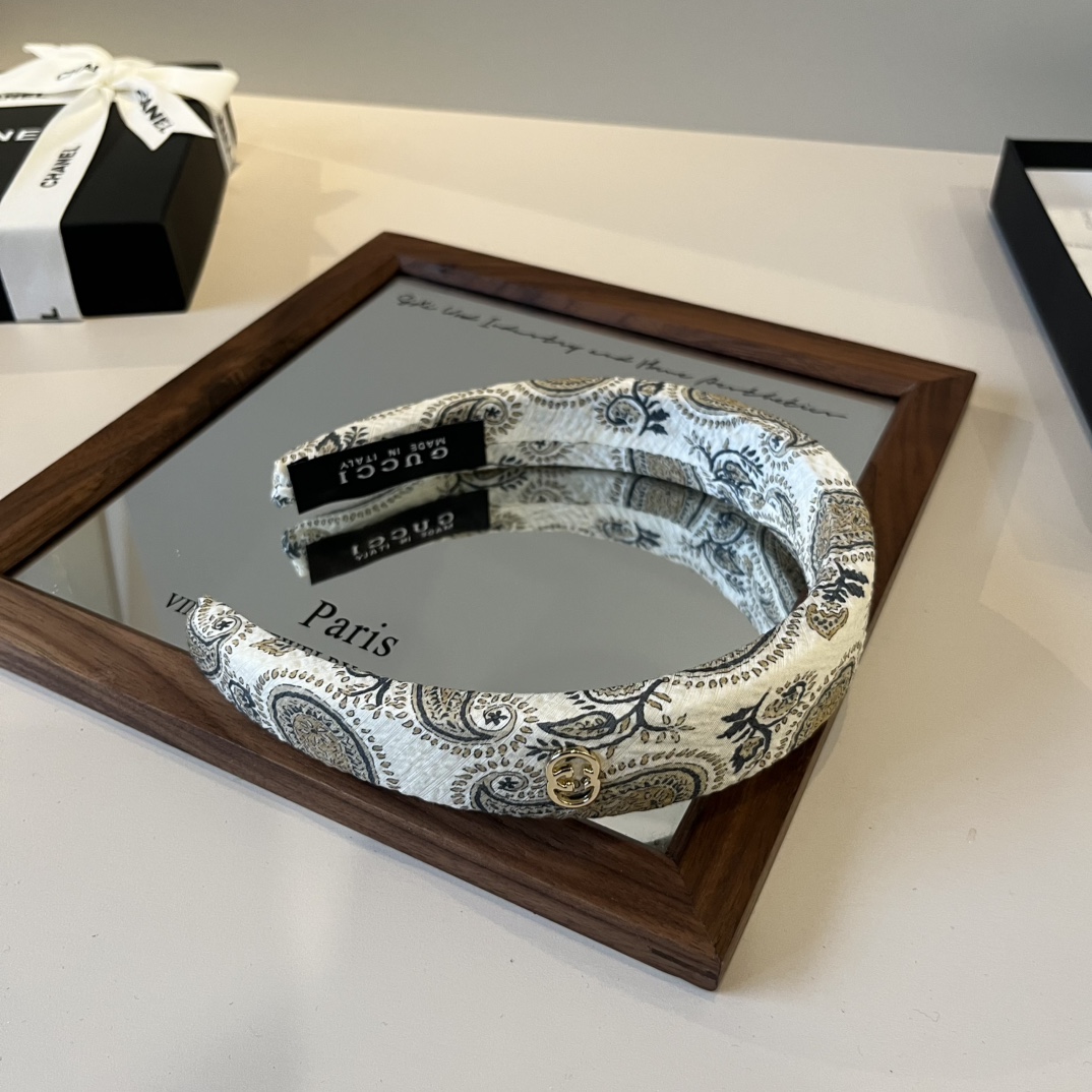 🆕

Gucci古奇新款发箍