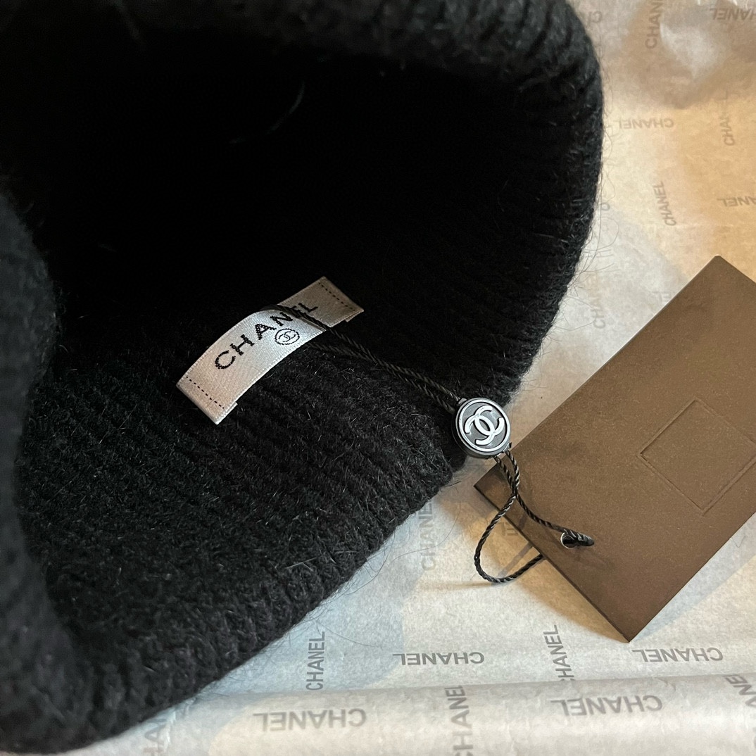 🆕

Chanel香奈儿针织毛线帽