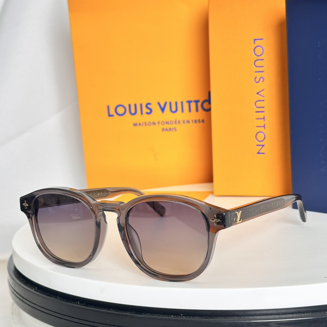  变色片‼️LOUIS VUITTO*✨✨✨MODEL：Z3043E✨✨✨ SIZE：57口21-145