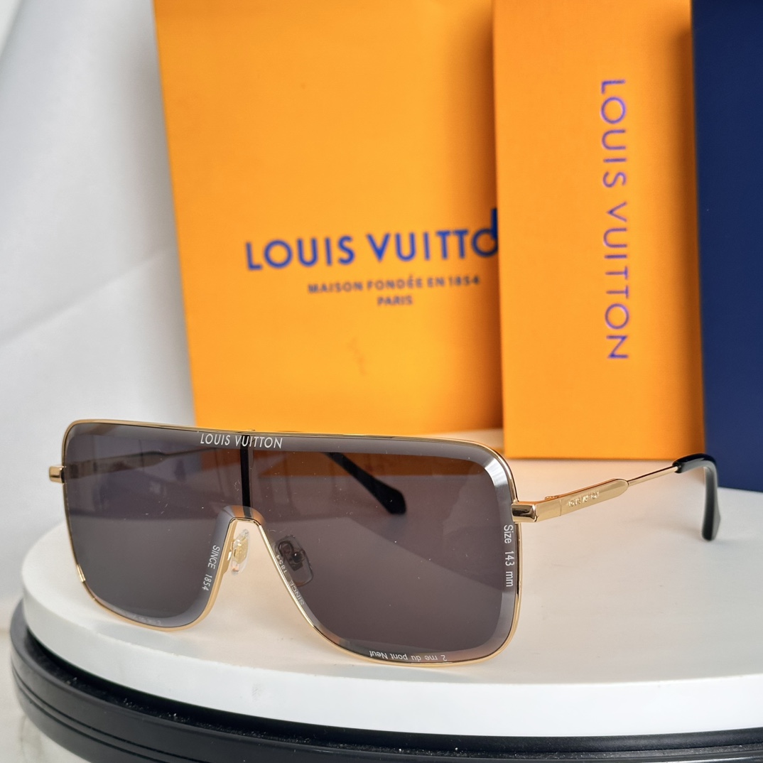  ‼️LOUIS VUITTO*
LV SuPer Vision Metal Mask
MODELZ26