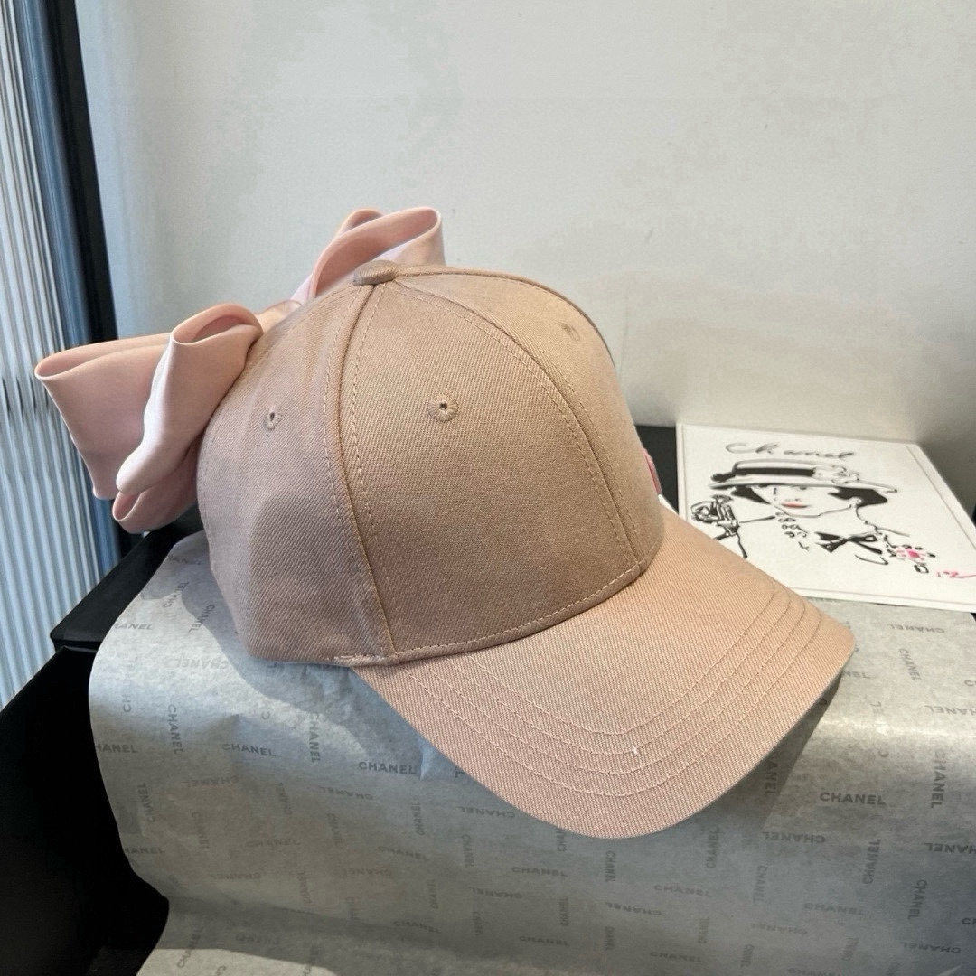 🆕

miumiu缪缪蝴蝶结鸭舌帽，高端定制，头围57cm