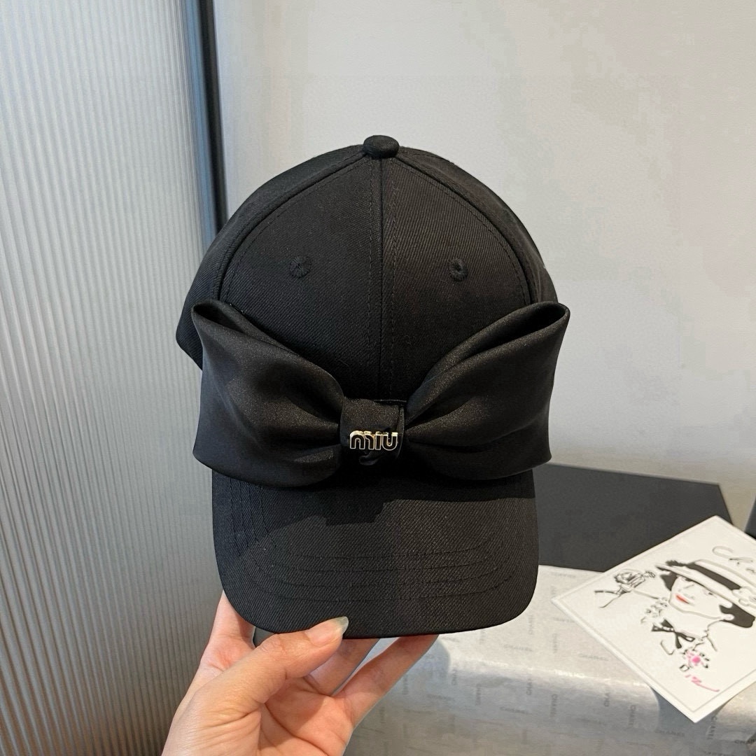 🆕

miumiu缪缪蝴蝶结鸭舌帽，高端定制，头围57cm