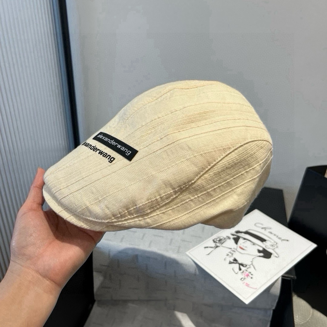 🆕
亚历山大王前进鸭舌帽，轻盈百搭