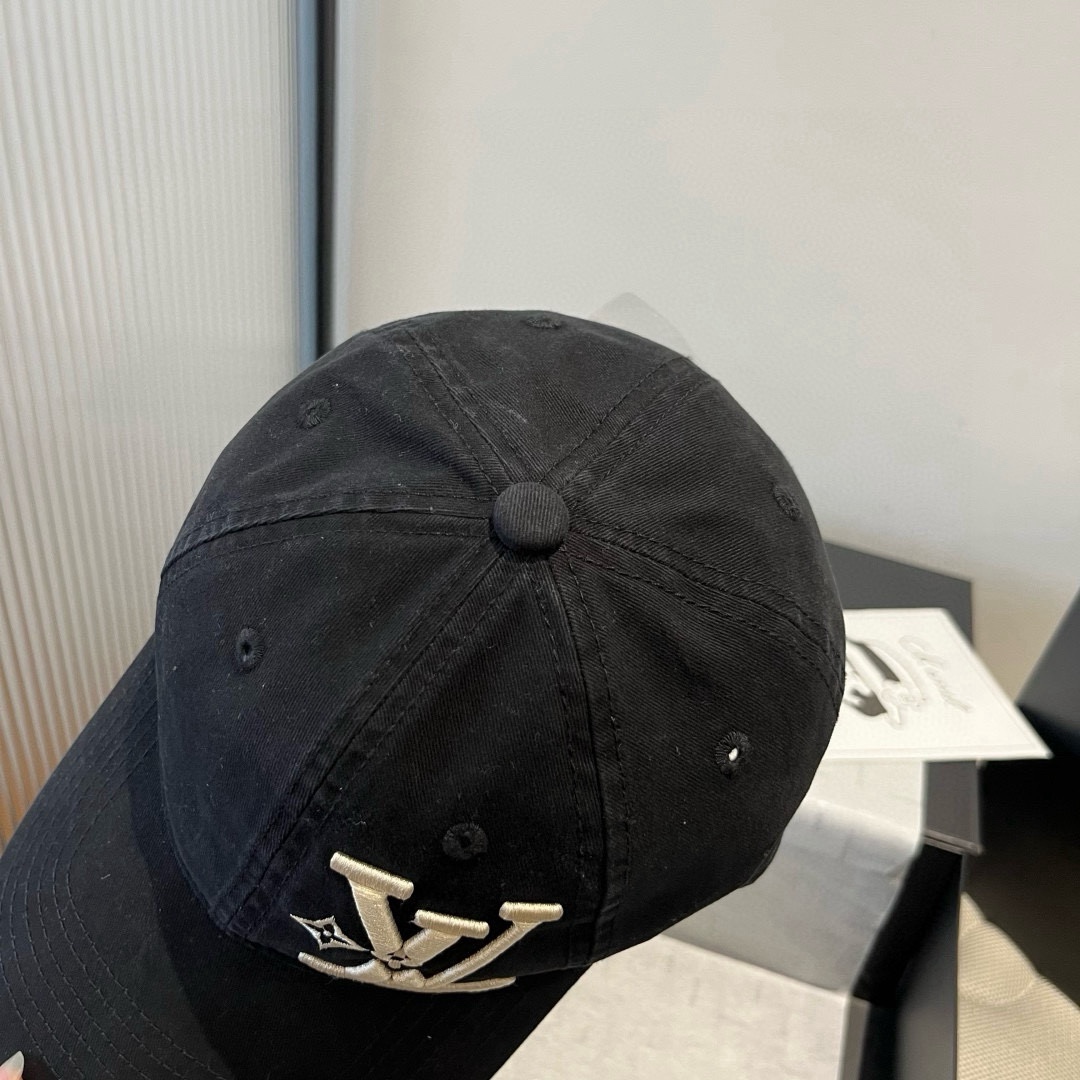 🆕

lv新款鸭舌帽，25年专柜新款，头围57cm