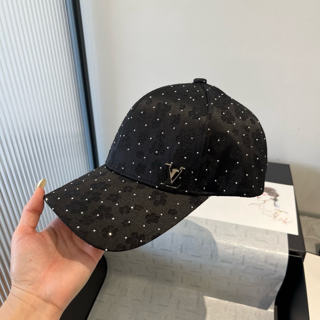 🆕

LV新款鸭舌帽，头围57cm