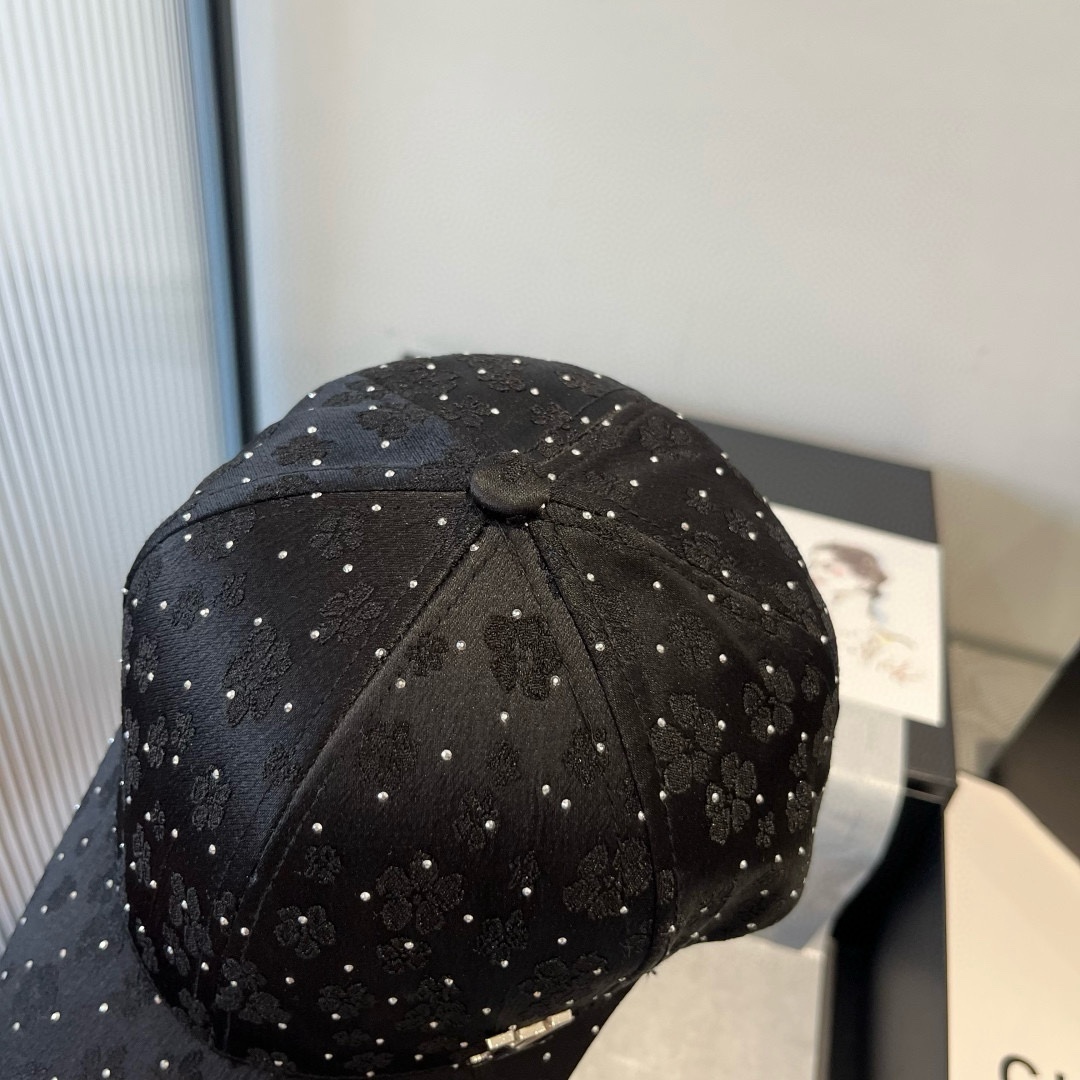 🆕

LV新款鸭舌帽，头围57cm