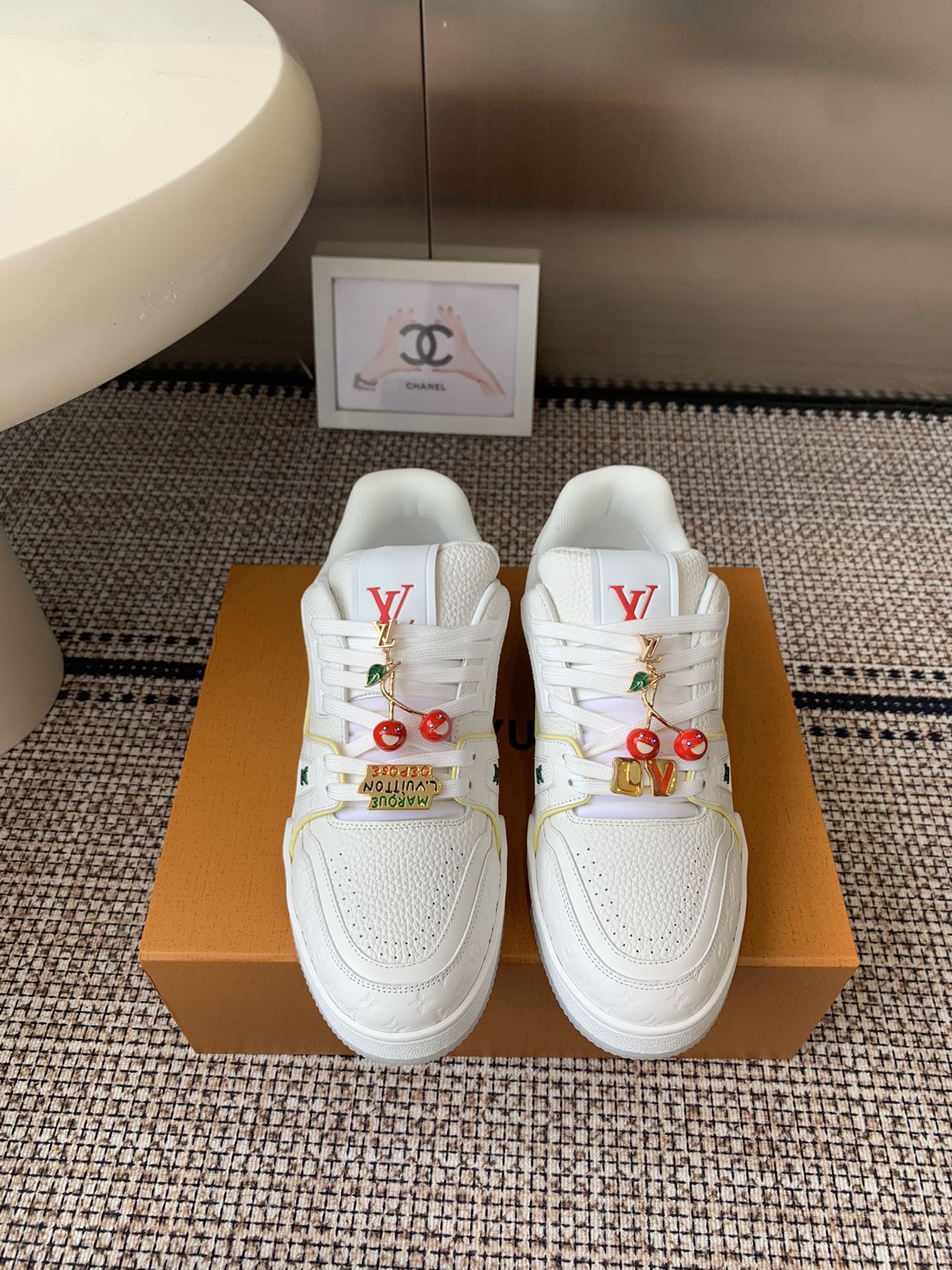 NO:511803,Accessories 60 2025 latest LV Trainer series latest sneakers. The whole pair of shoes is purchased and developed and created by Zp, all customized materials, exclusive mold opening sole, all details are shipped together, and even the packaging is the same as the genuine one. Size: 35-45 (45. Customized, no return or replacement), casual shoes/sports, louis vuitton, sneakers19860909配件60 2025最新款LV Trainer 系列最新运动鞋 整双鞋子采购Zp开发打造,全部定制材料,独家开模大底,细节全部对版出货,连包装也做到跟正品一样.码数:35-45（45.定做不退不换）,休闲鞋/运动鞋,louis vuitton,sneakers,Women's Shoes