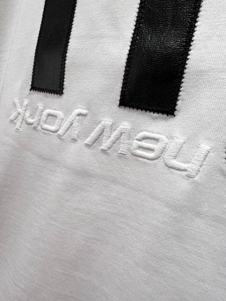 “New Alexander Wang T-shirts: Custom 100% Pure Cotton, Machine Embroidered, Unisex XS-L” - 图片 6