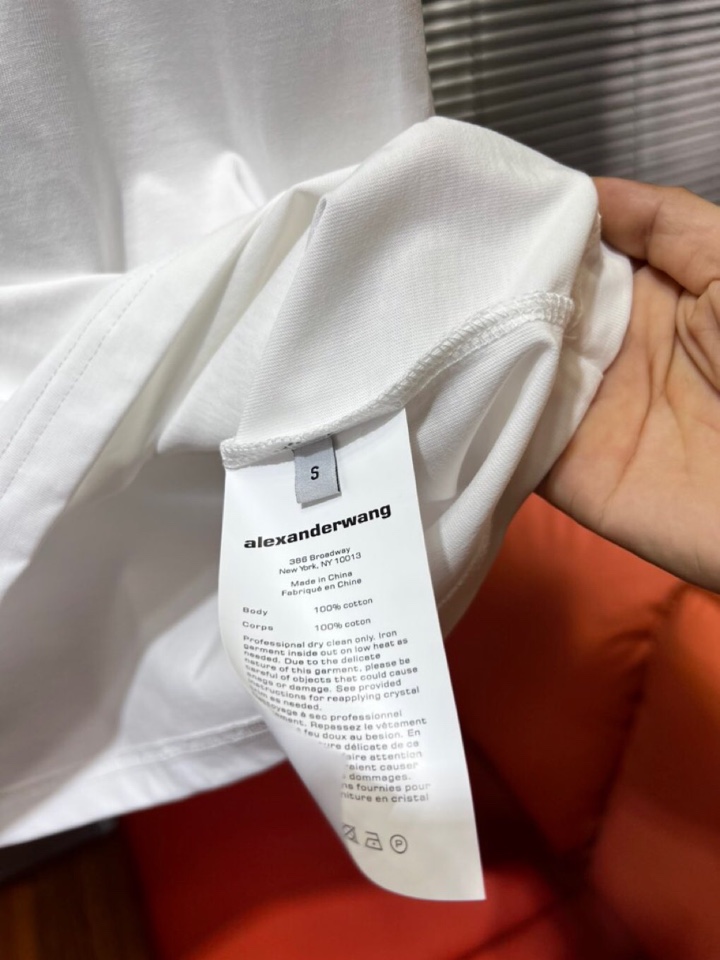 “New Alexander Wang T-shirts: Custom 100% Pure Cotton, Machine Embroidered, Unisex XS-L” - 图片 8