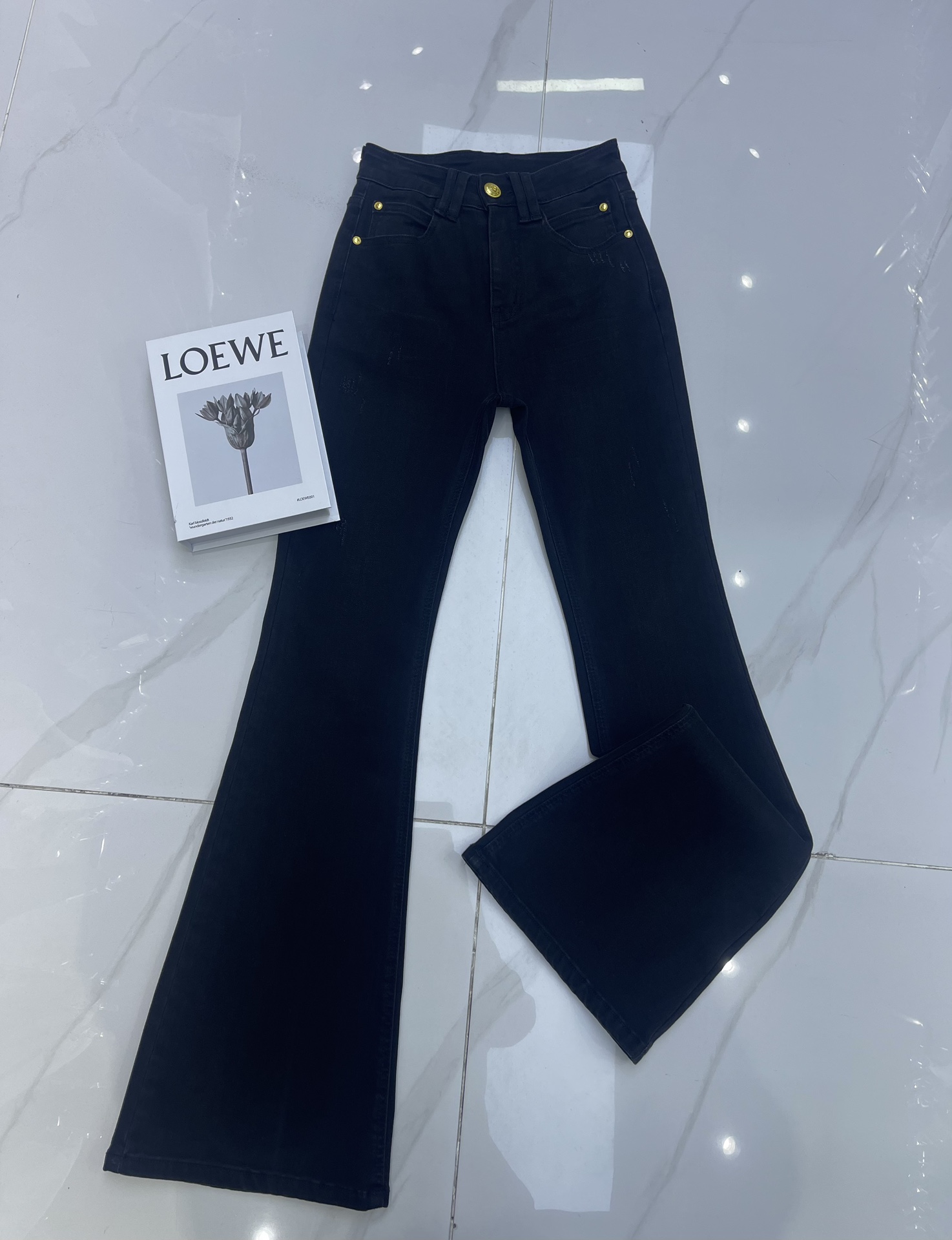 High-End Quality Women’s Suit with Detailed Packing by Balmai for Spring/Summer. - 图片 3