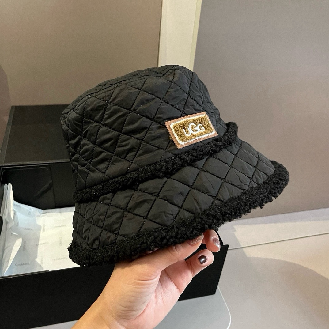 🆕

ugg新款渔夫帽