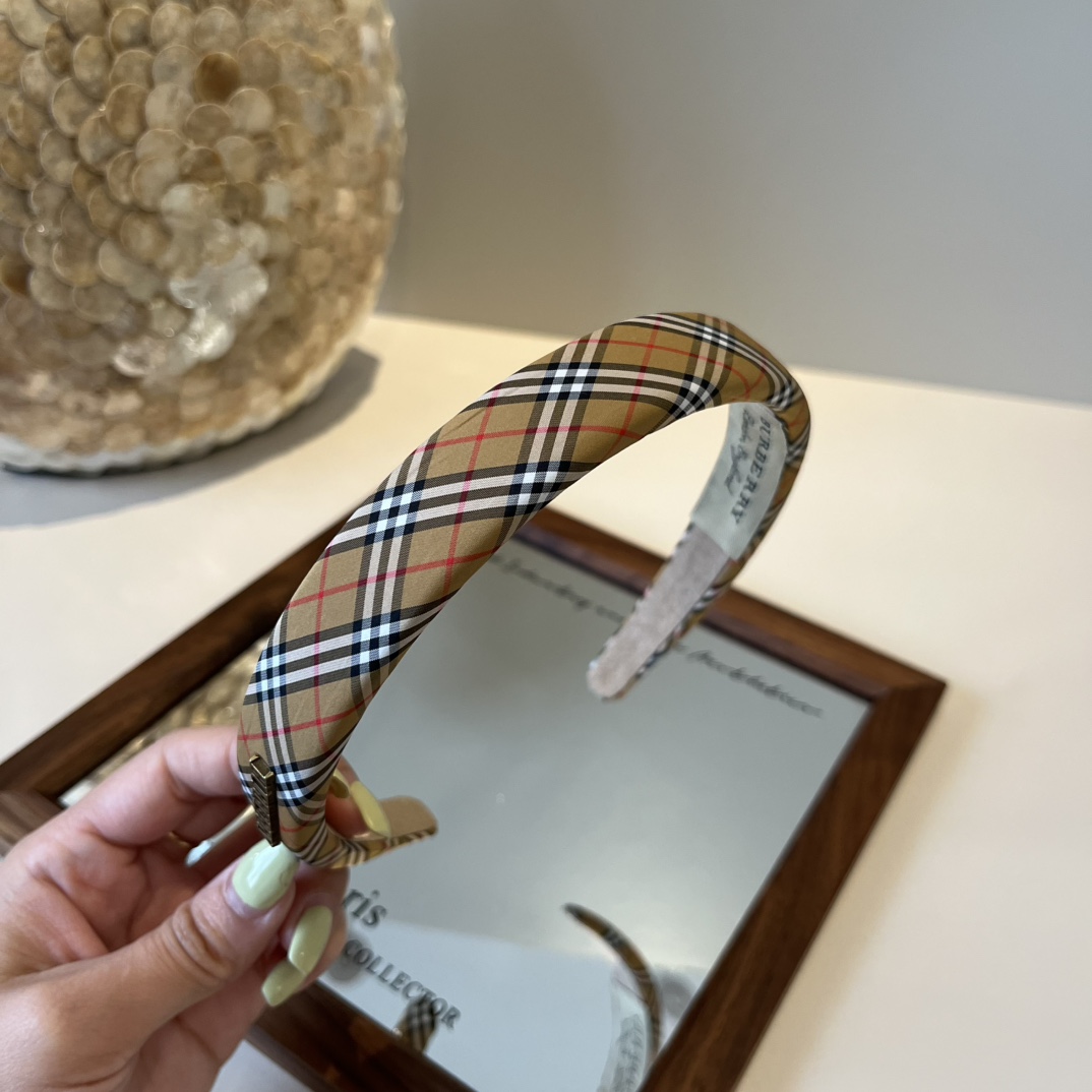 🆕

Burberry巴宝莉新款发箍