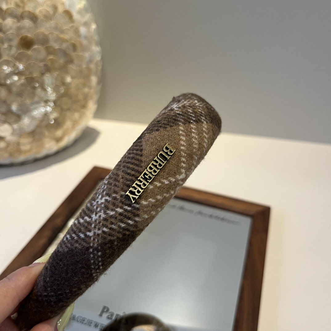 🆕

Burberry巴宝莉新款发箍