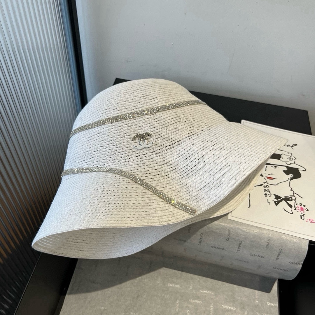 🆕

香奈儿新款草帽，头围57cm