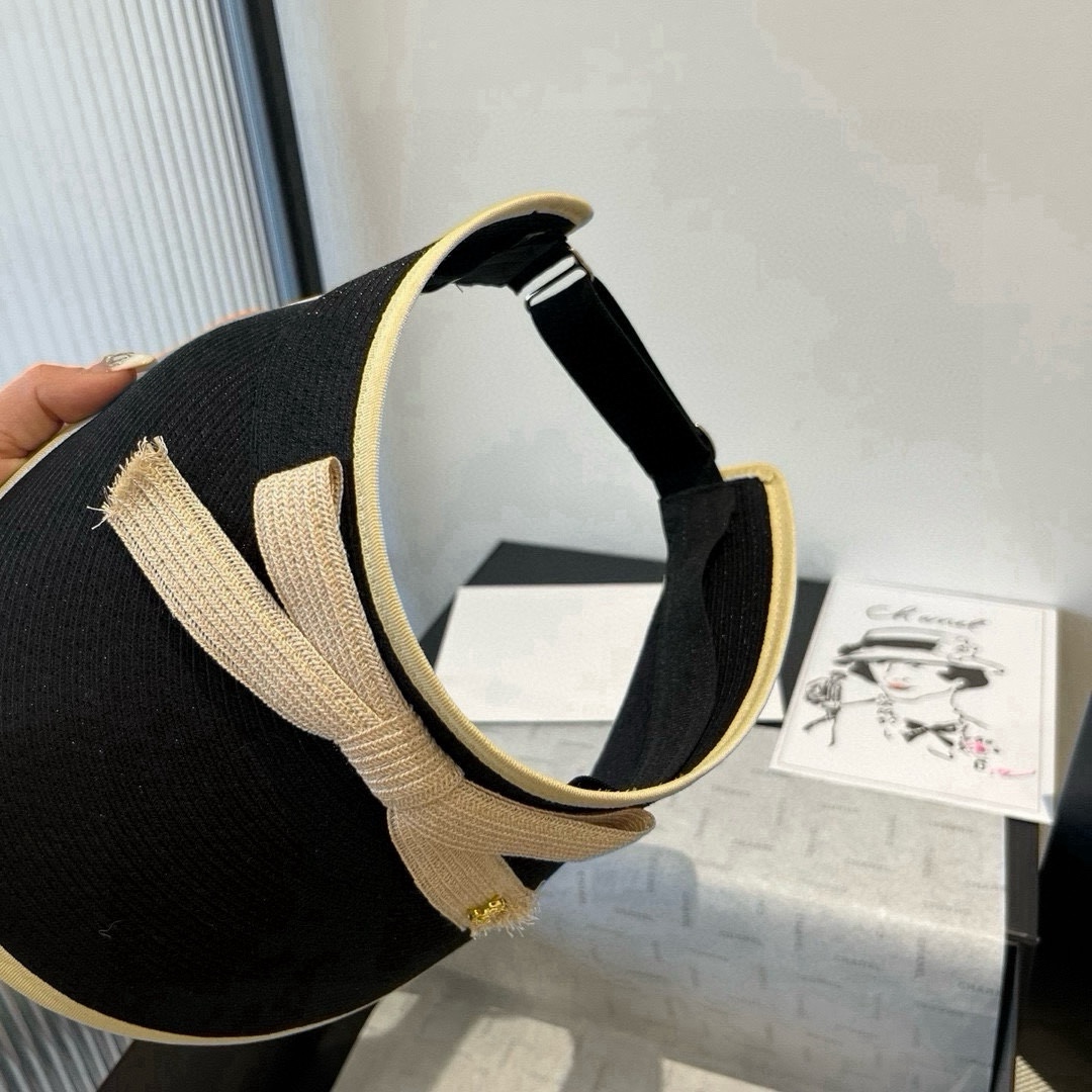 🆕

Chanel香奈儿空顶遮阳帽，PP草面料，可调节