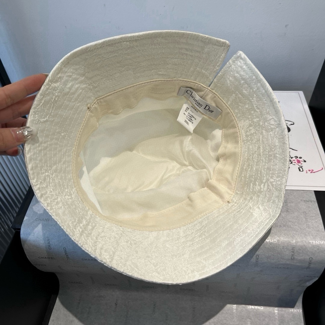 🆕

Dior迪奥新款遮阳渔夫帽，高级遮阳帽，名媛风，头围57cm