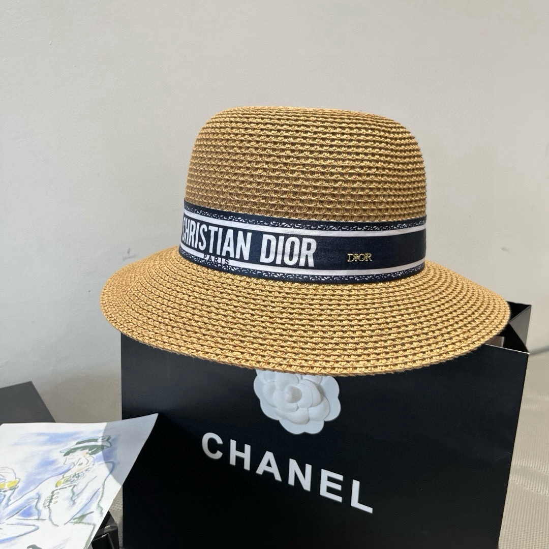 🆕
Dior迪奥盆帽 、盆帽，头围57cm
