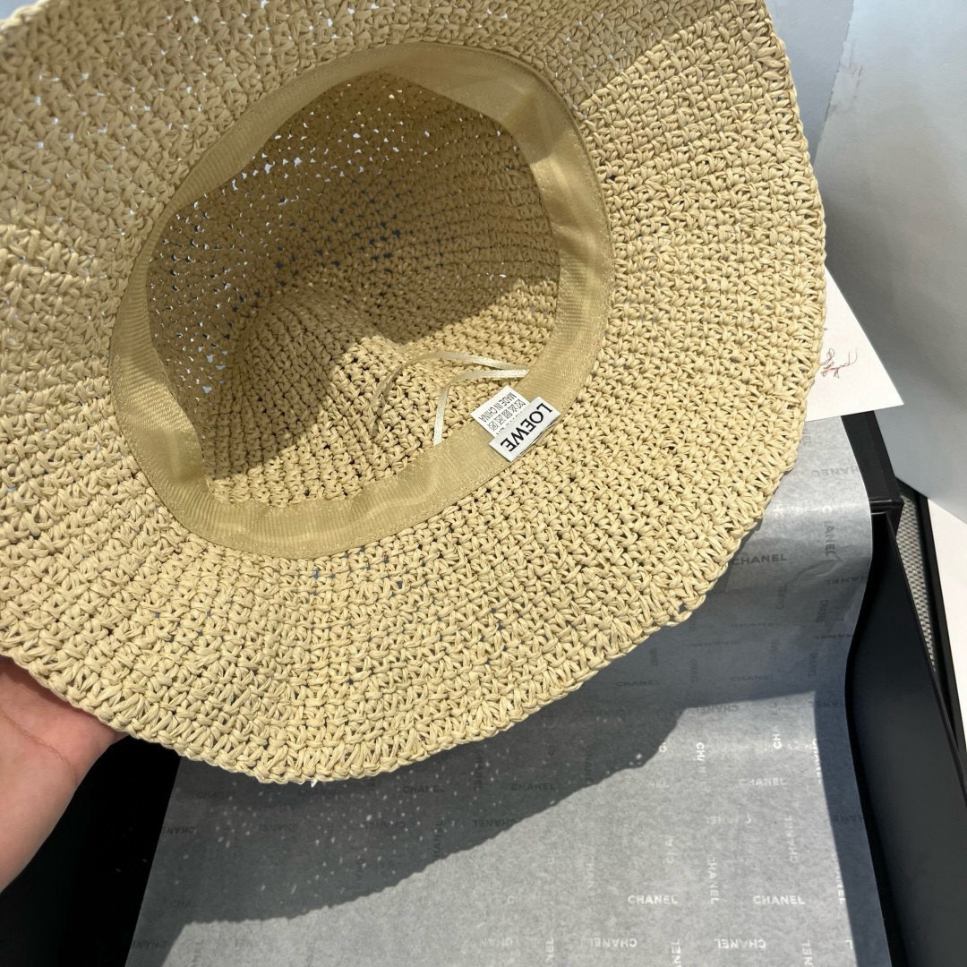 🆕

罗意威新款草编帽，遮阳沙滩帽，头围57cm