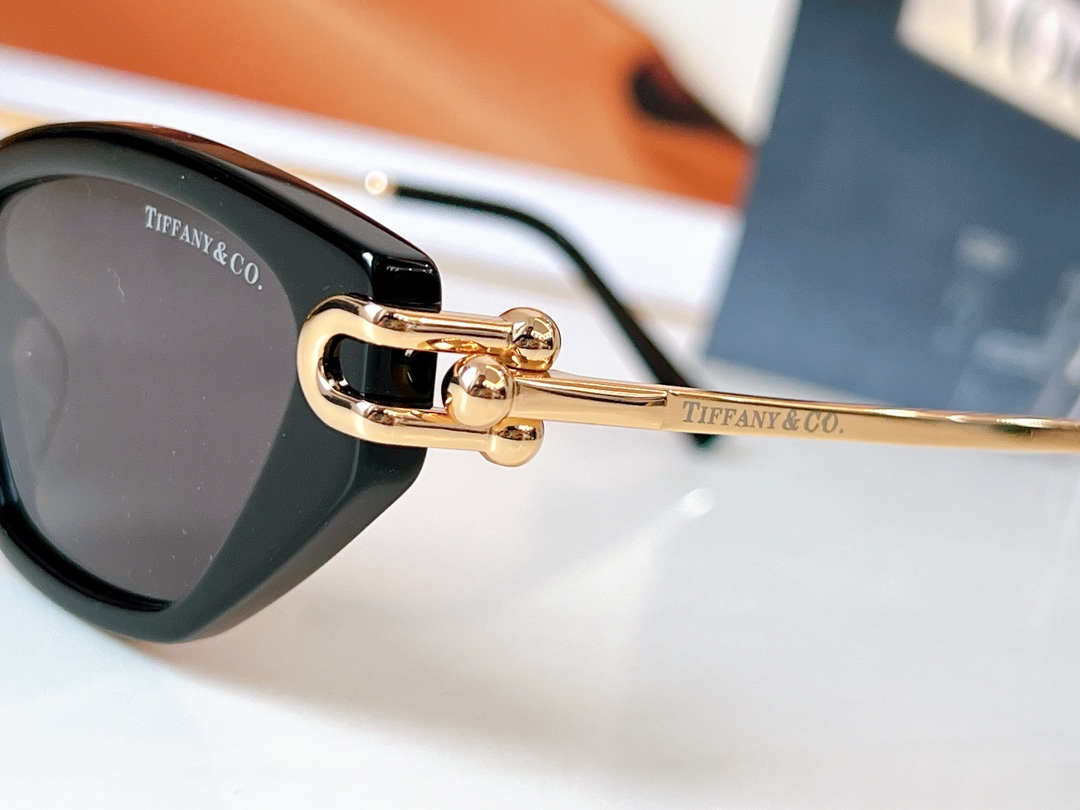  TIFFANY&Co. 
MODEL：TF4231U 
SIZE：52口17-140
🔝🔝