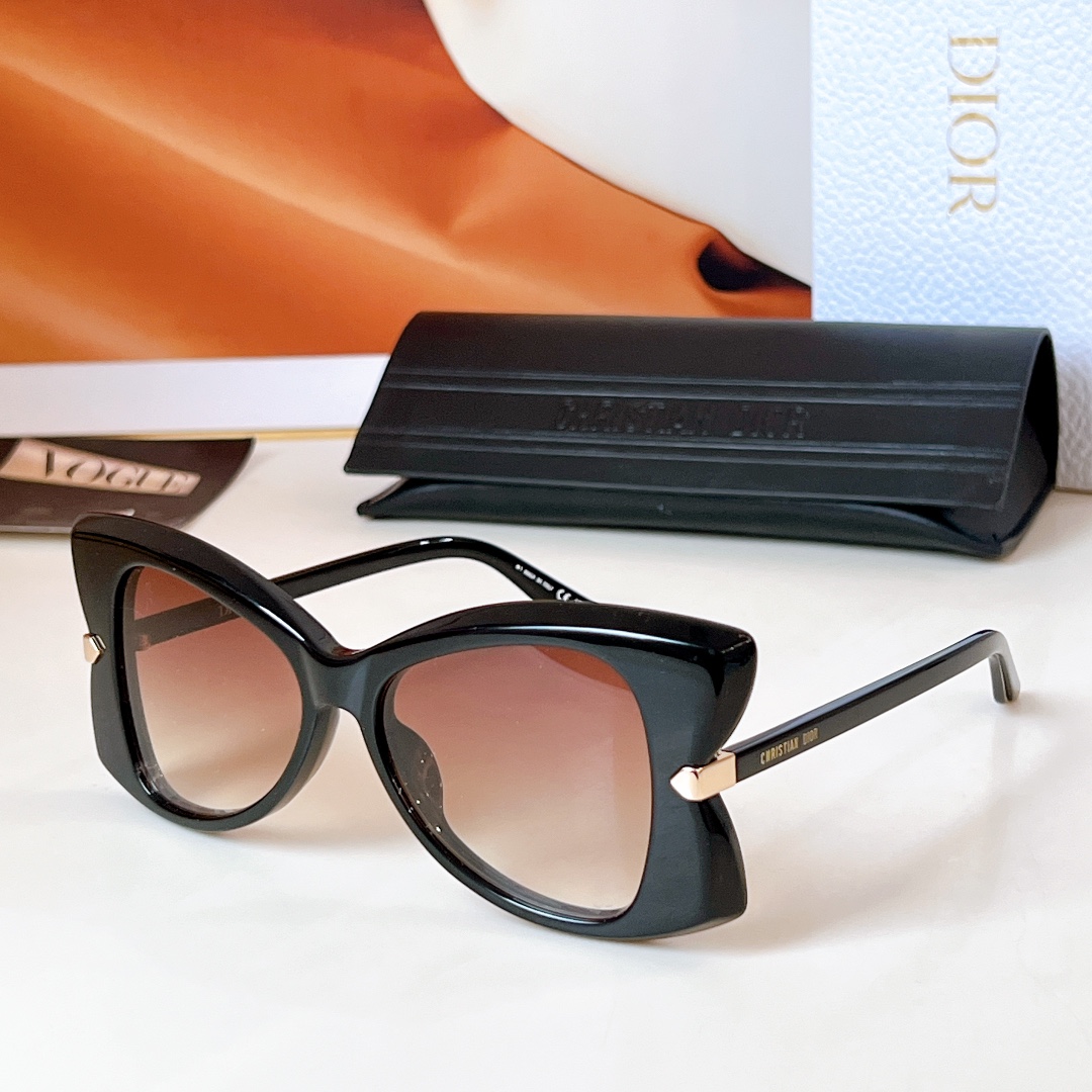  DIOR
MOD：DiorButterfly S1I
Size：53口16 145
🔝🔝