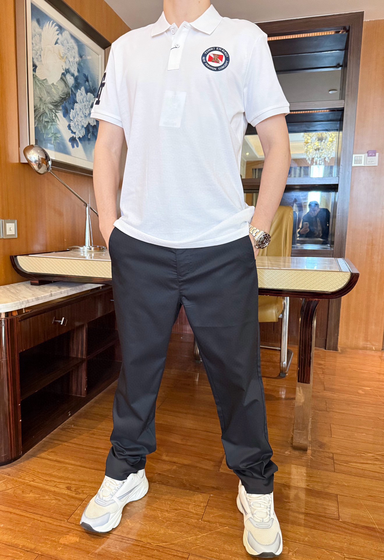 NO:496650,The latest hot-selling casual trousers in BC-2025 counters arrives, and hot-selling items in European and American counters!  Selected customized fine cotton fabric imported from Italy with a straight tube and a slightly slim fit design. The brand logo embellishment on the back pocket is quite good, and it is easy to control business and casual. Size M-XXXL (model 173/130 wearing M size, with Hong Kong Lane Crawford gift box packaging), alexander wang19860909BC-2025专柜最新爆款休闲西裤到货 欧美专柜热销单品！精选意大利进口定制精棉面料搭配直筒略修身设计,后袋边的品牌标志点缀相当彰显品味 商务休闲都轻松驾驭.尺码M-XXXL（模特173/130穿M码,配香港连卡佛礼盒包装）,,alexander wang,Men's clothing